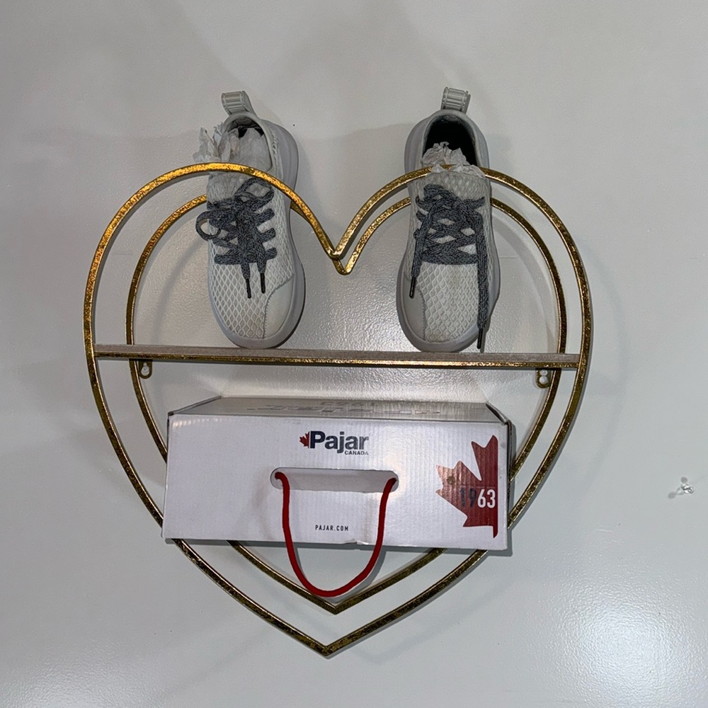 Pajar Canada Sneakers Women’s size 8/39